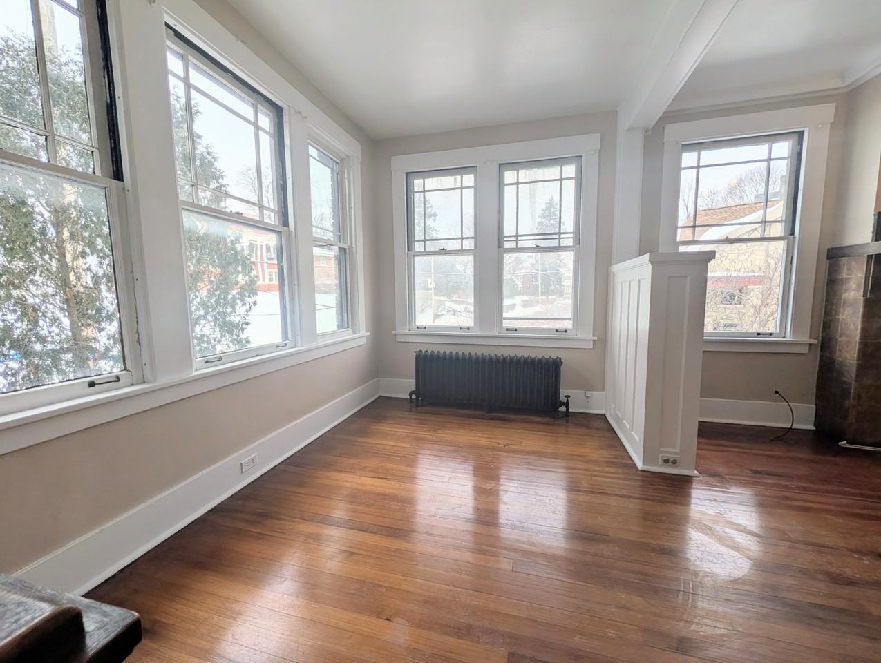 3626 Perrysville Ave - Photo 2 of 24