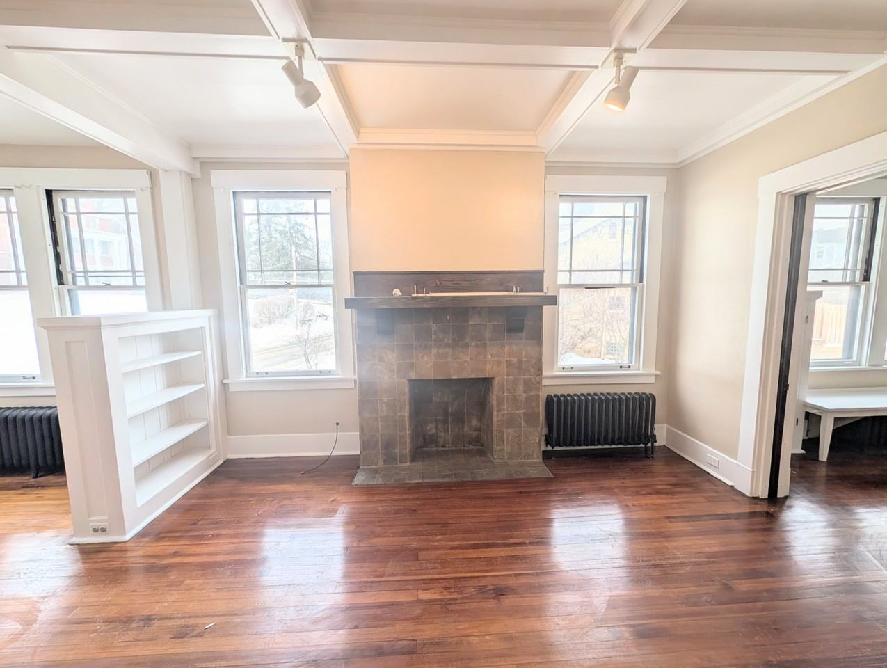 3626 Perrysville Ave - Photo 4 of 24