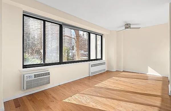 382 Central Park W #1U - Photo 2 of 6