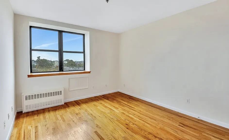 421 Degraw St #5C - Photo 5 of 6