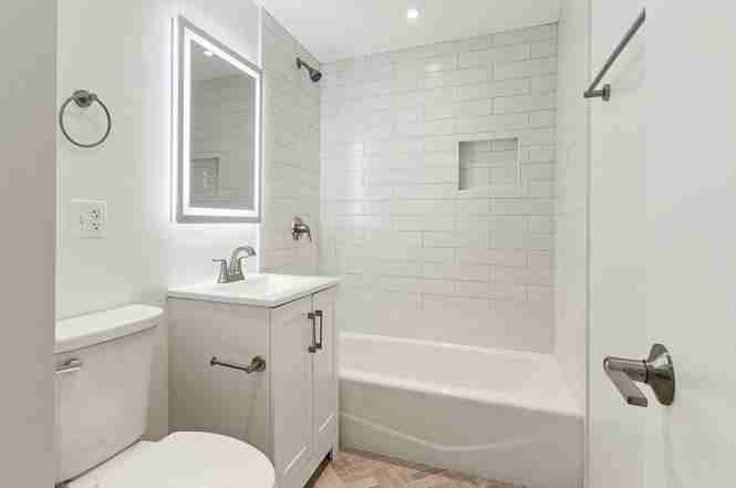 1510 Eddy St - Photo 7 of 8