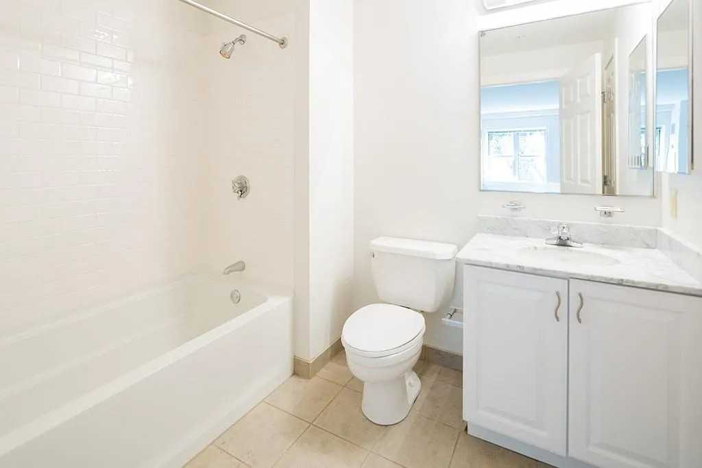 120 Mountfort St - Photo 7 of 11