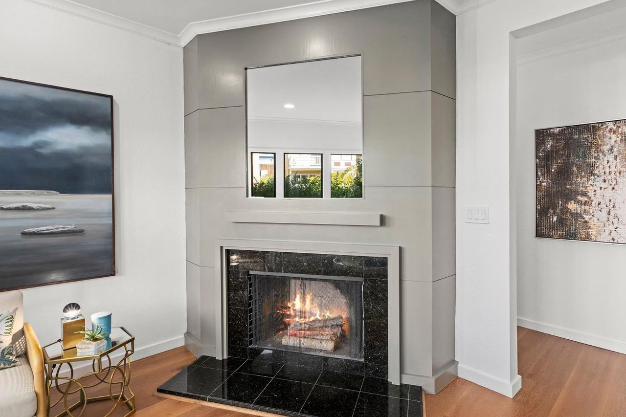 536 Wisconsin St - Photo 4 of 12