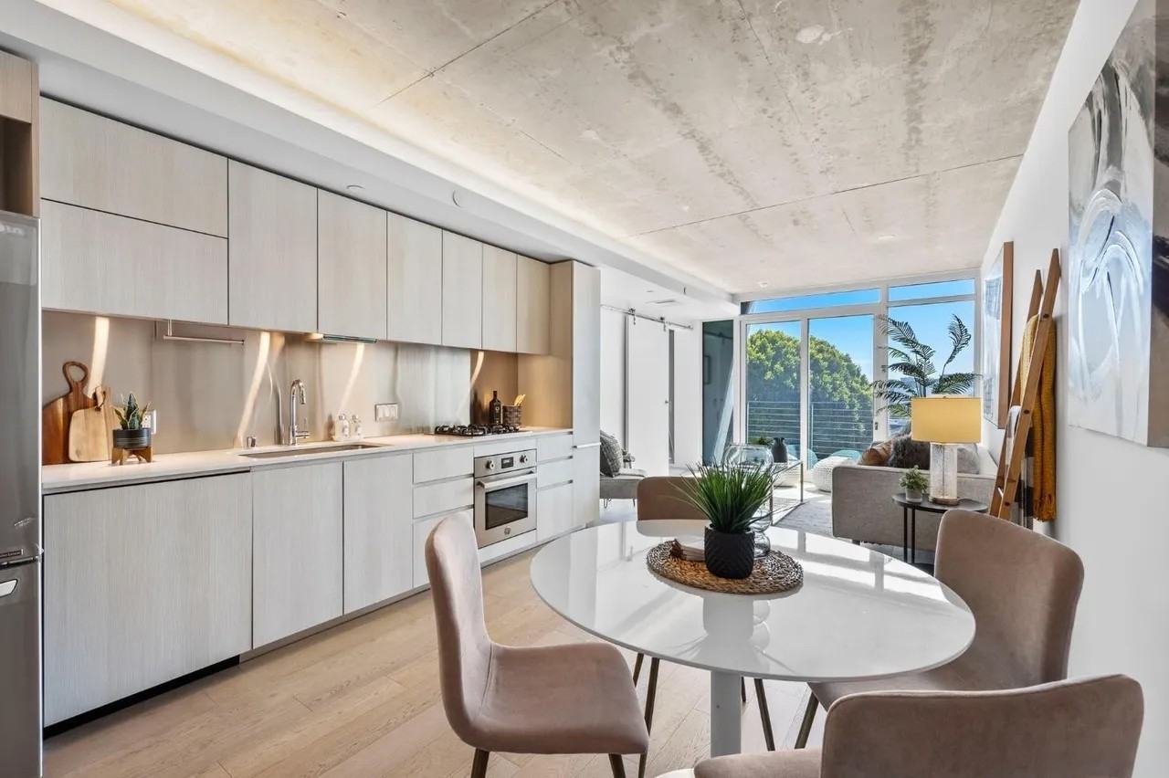 338 Potrero Ave - Photo 7 of 19