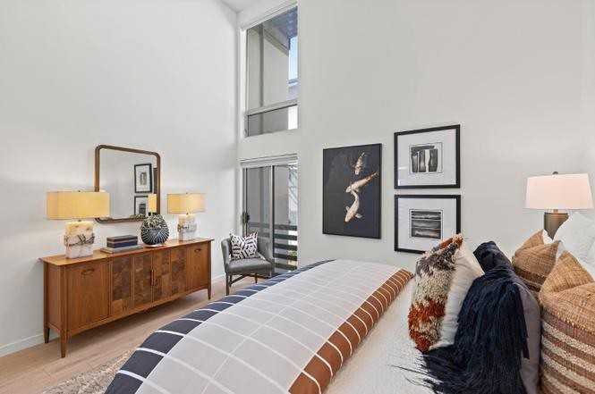 155 Harriet St - Photo 7 of 16