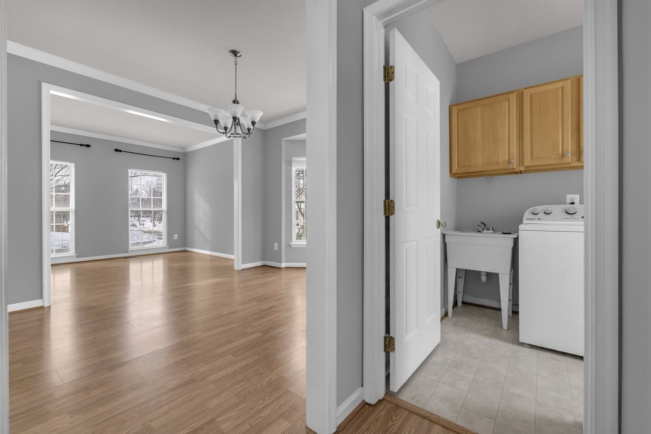 43654 Kenai Ct - Photo 7 of 50