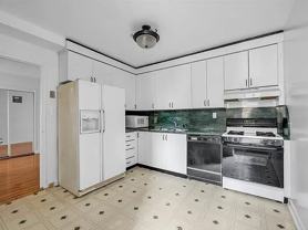 2 W End Ave #4G - Photo 1 of 1