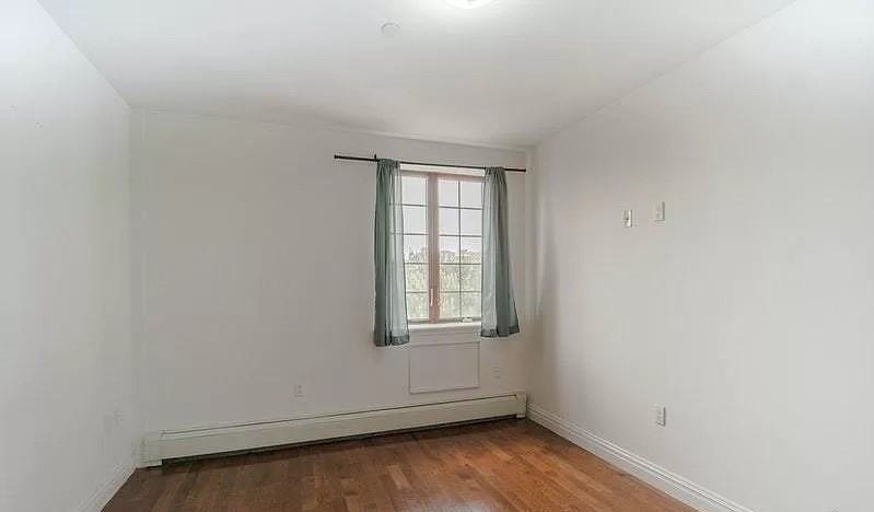 2525 Newtown Ave #6D - Photo 5 of 6