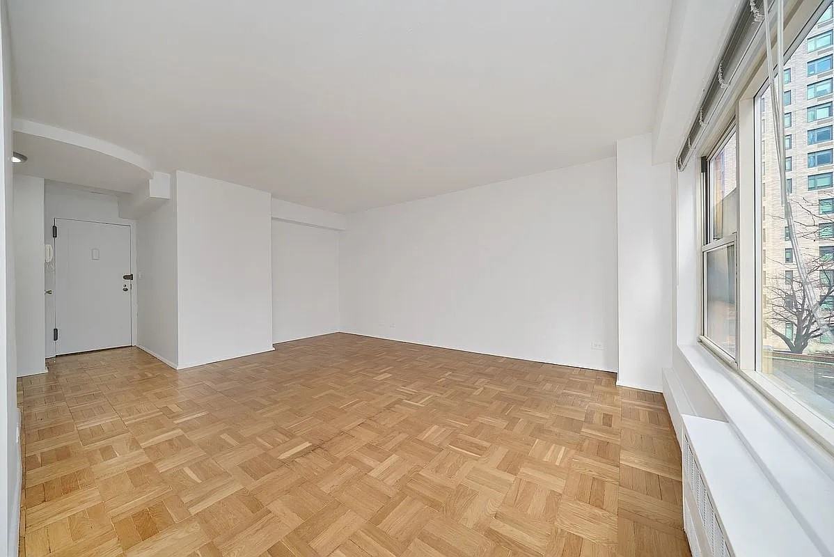 115 Ashland Pl #8C - Photo 5 of 11