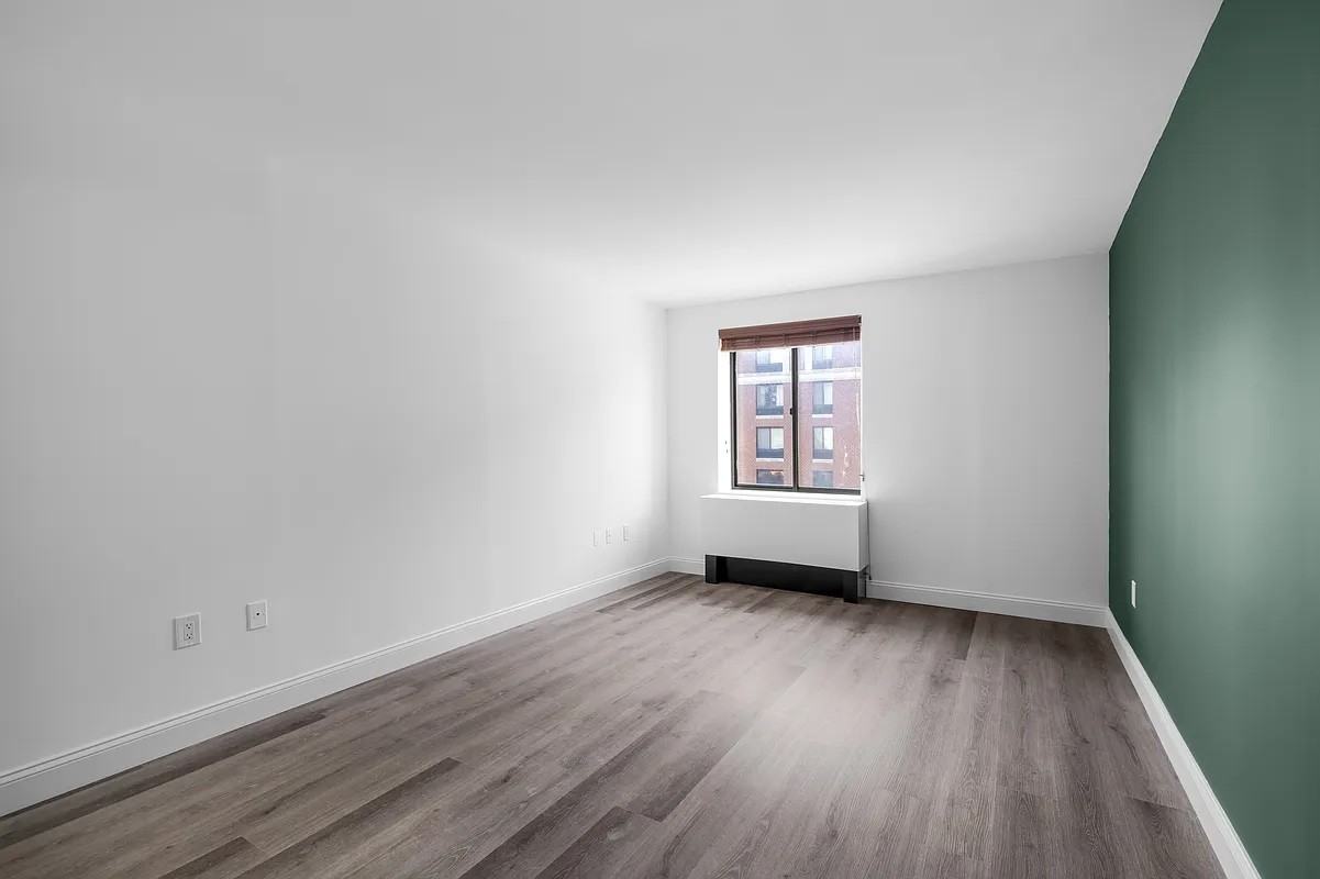 280 Rector Pl #6J - Photo 3 of 8