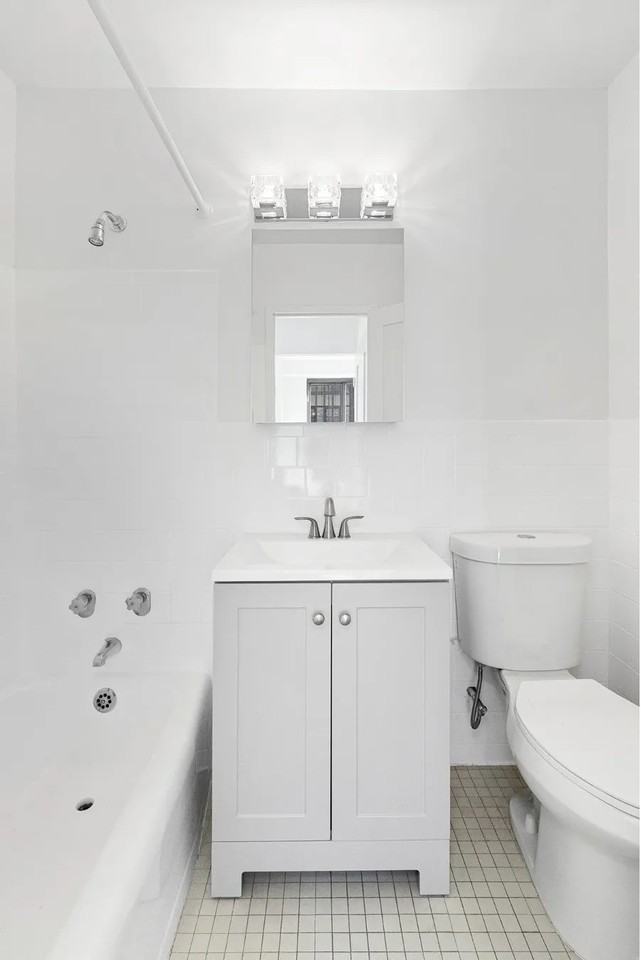 372 Central Park W #5E - Photo 7 of 7