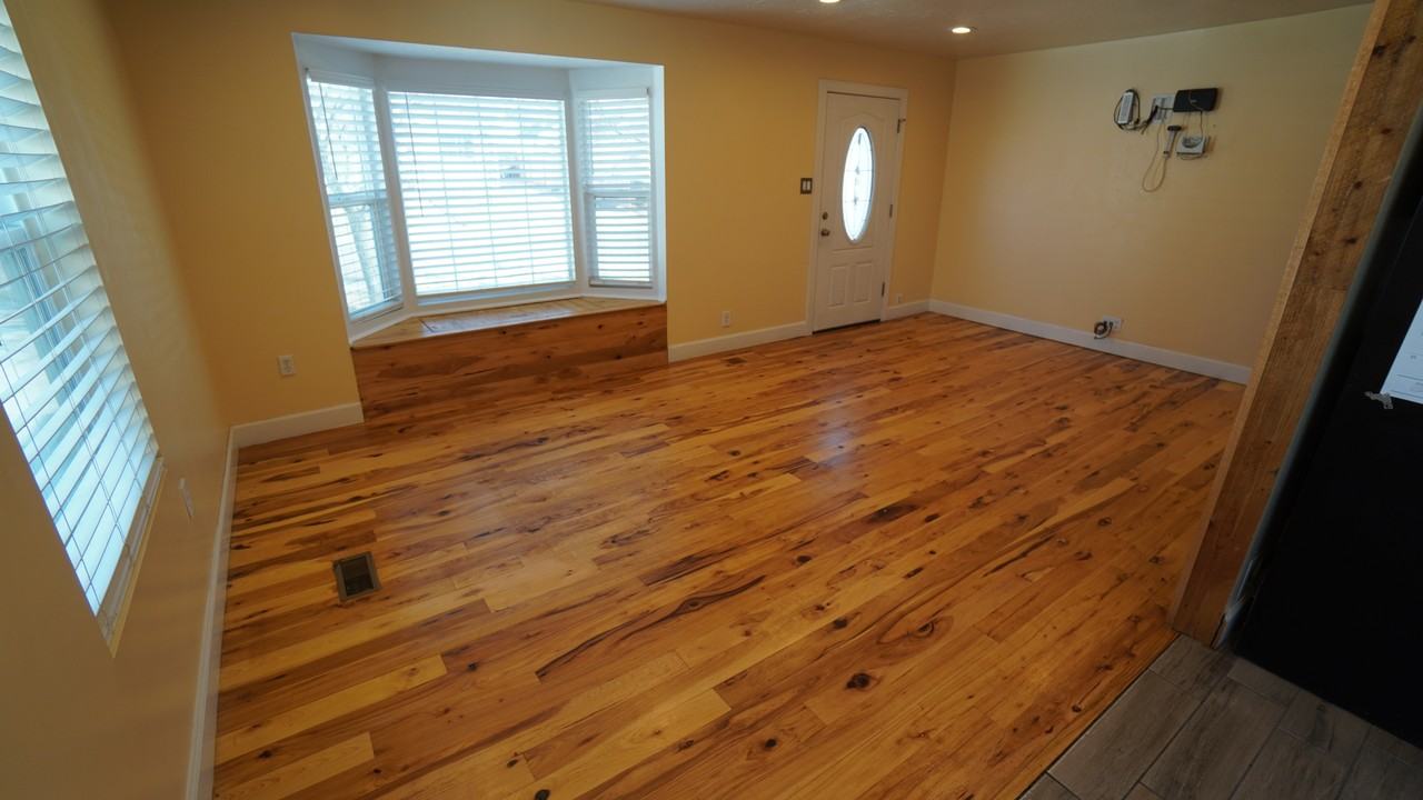 165 E Lakeview Dr - Photo 4 of 29