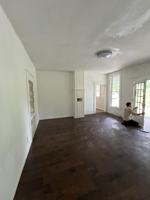 featured image of 2329 S Crysler Ave