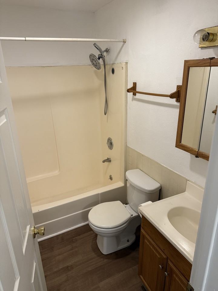 100 B Street - Photo 6 of 15