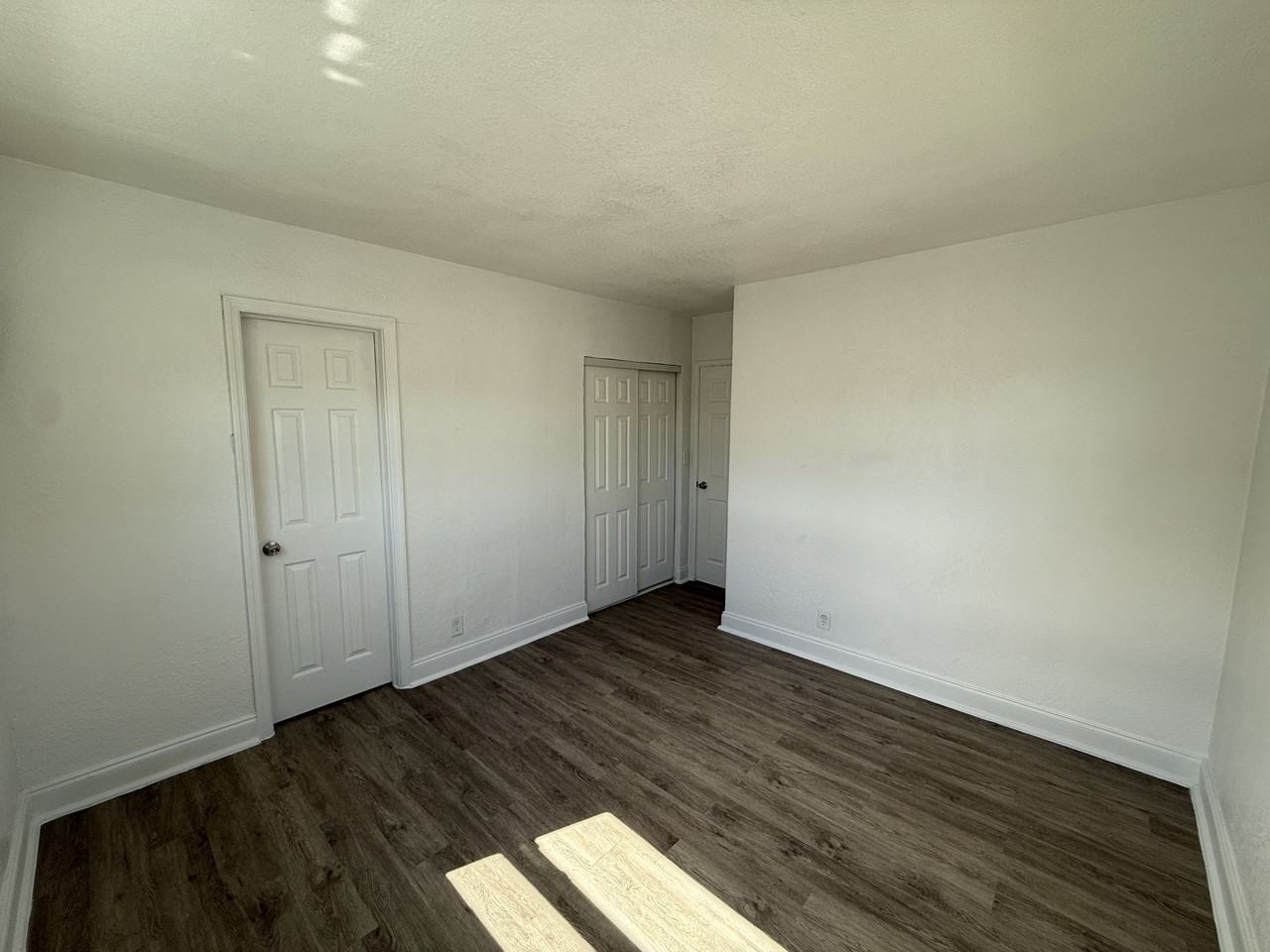 240 Southwest 8th Street - Photo 3 of 9