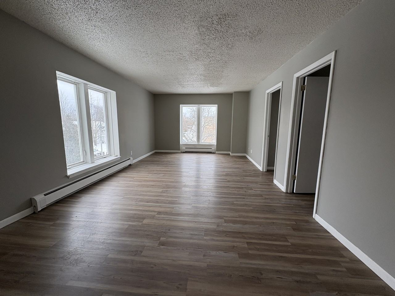 188 Lincoln Street - Photo 3 of 21