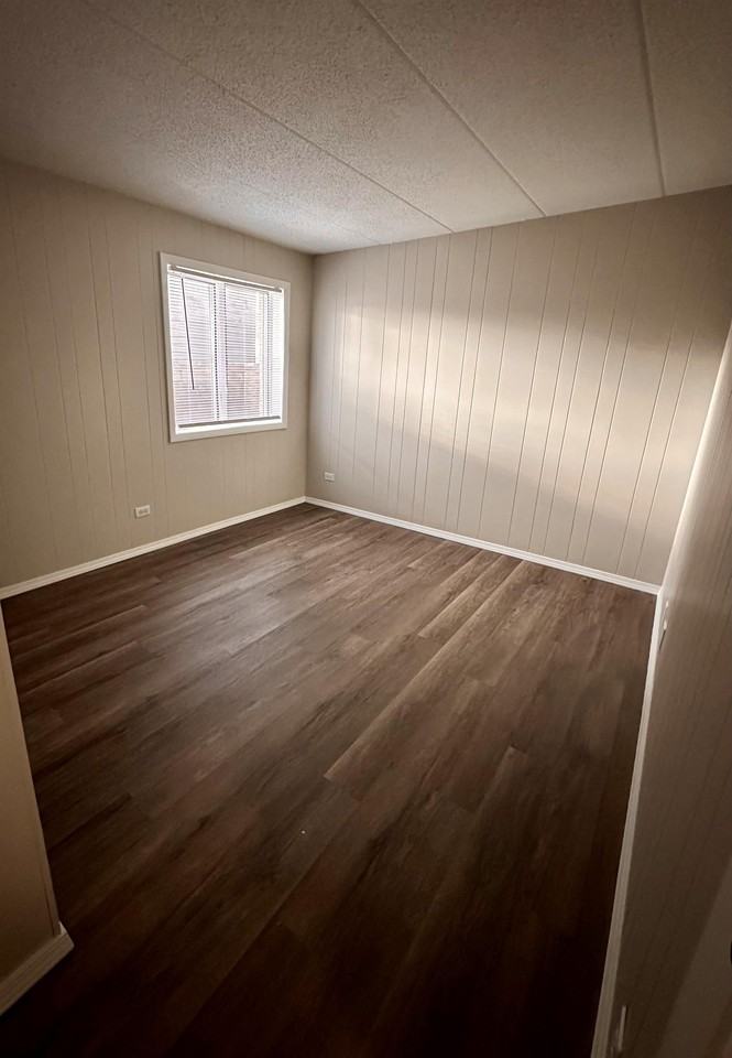 611 West Church Street - Photo 2 of 6