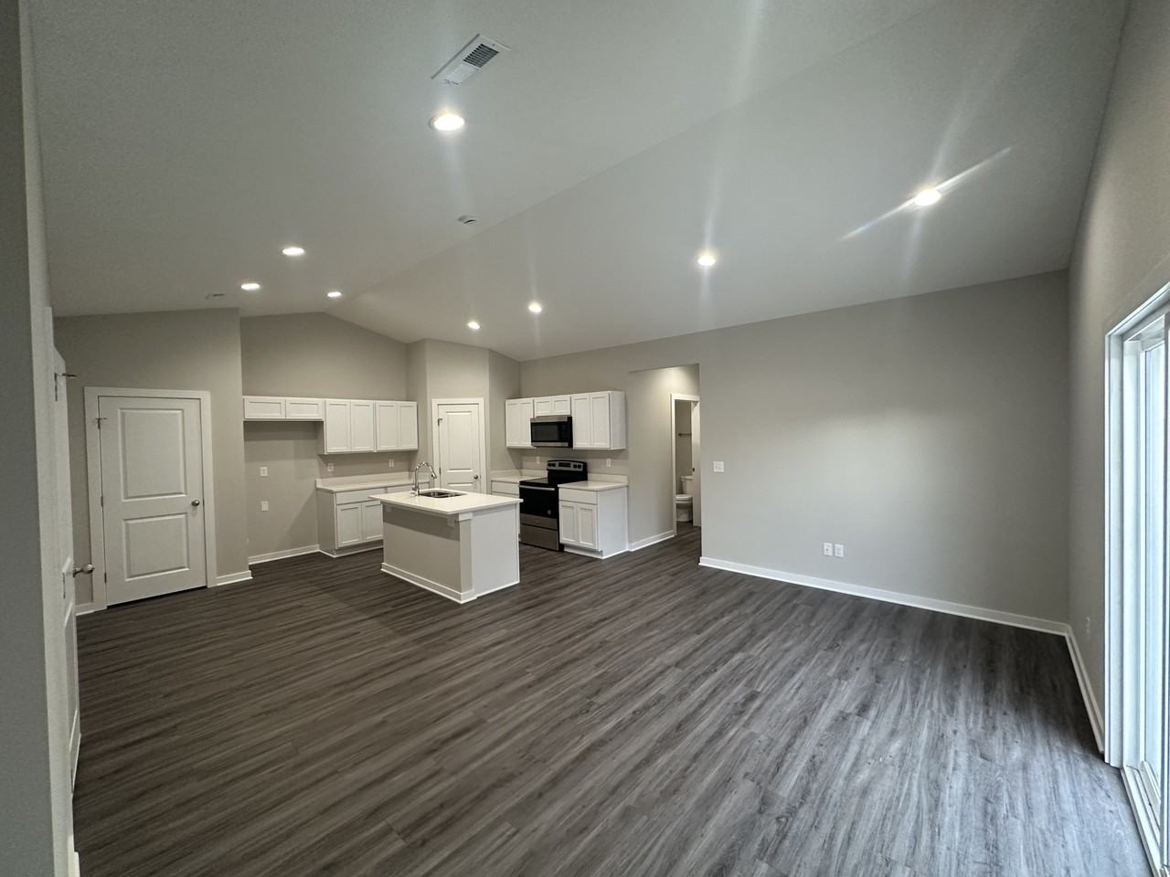 13411 West Haskell Court - Photo 2 of 23