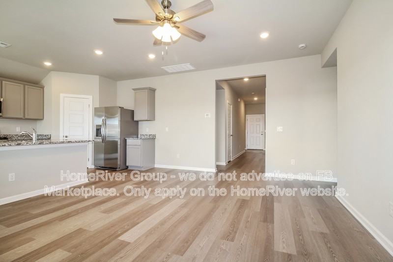 10512 Sw 41st St - Photo 3 of 21