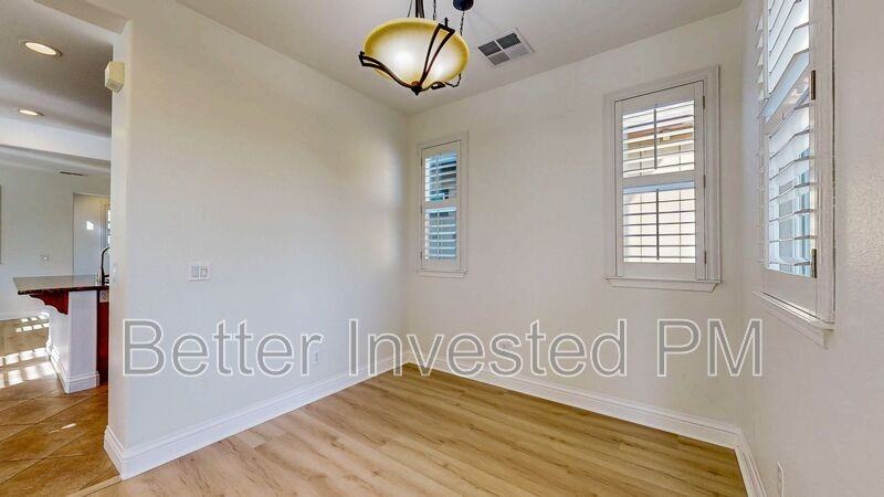 4053 Calloway Dr - Photo 5 of 21