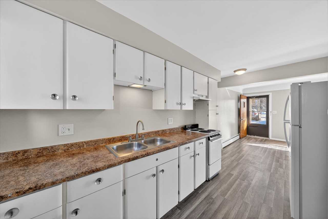 23 West Burdick Street - Photo 5 of 11