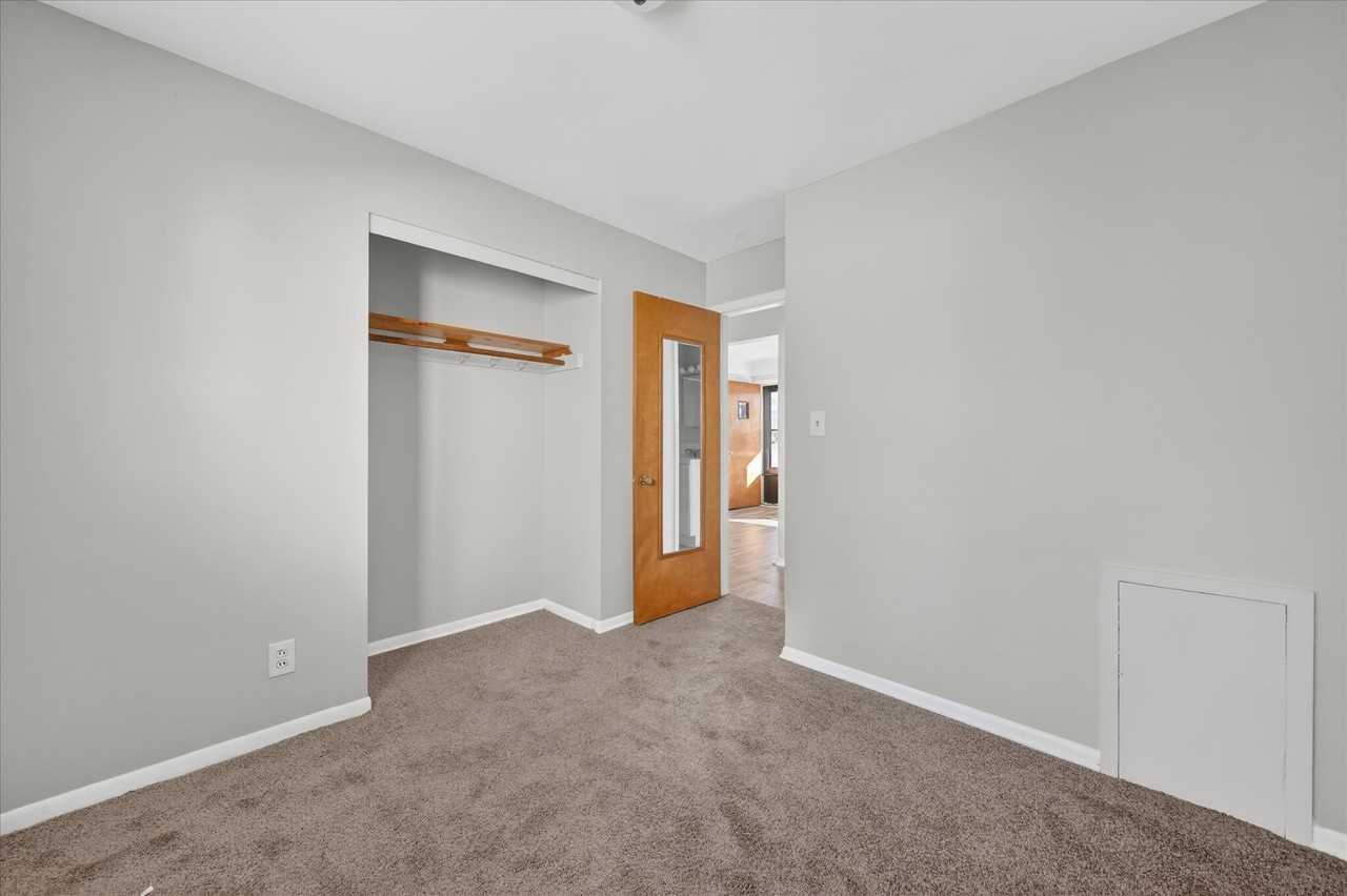 23 West Burdick Street - Photo 6 of 11