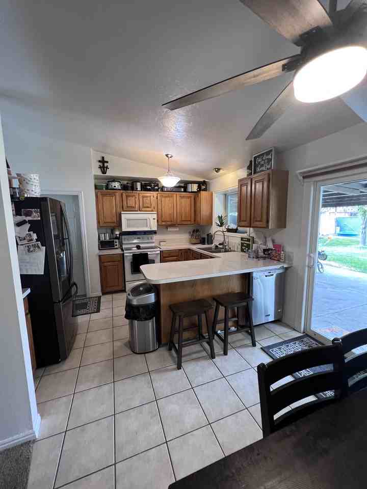 841 Wildrose Ln #NA - Photo 5 of 22
