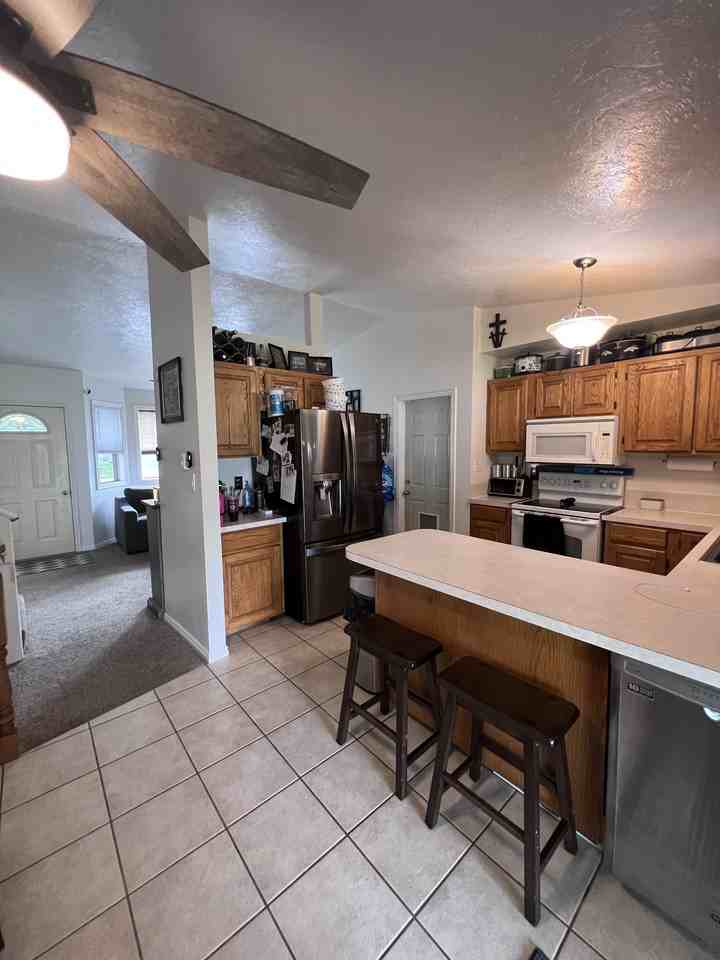 841 Wildrose Ln #NA - Photo 7 of 22