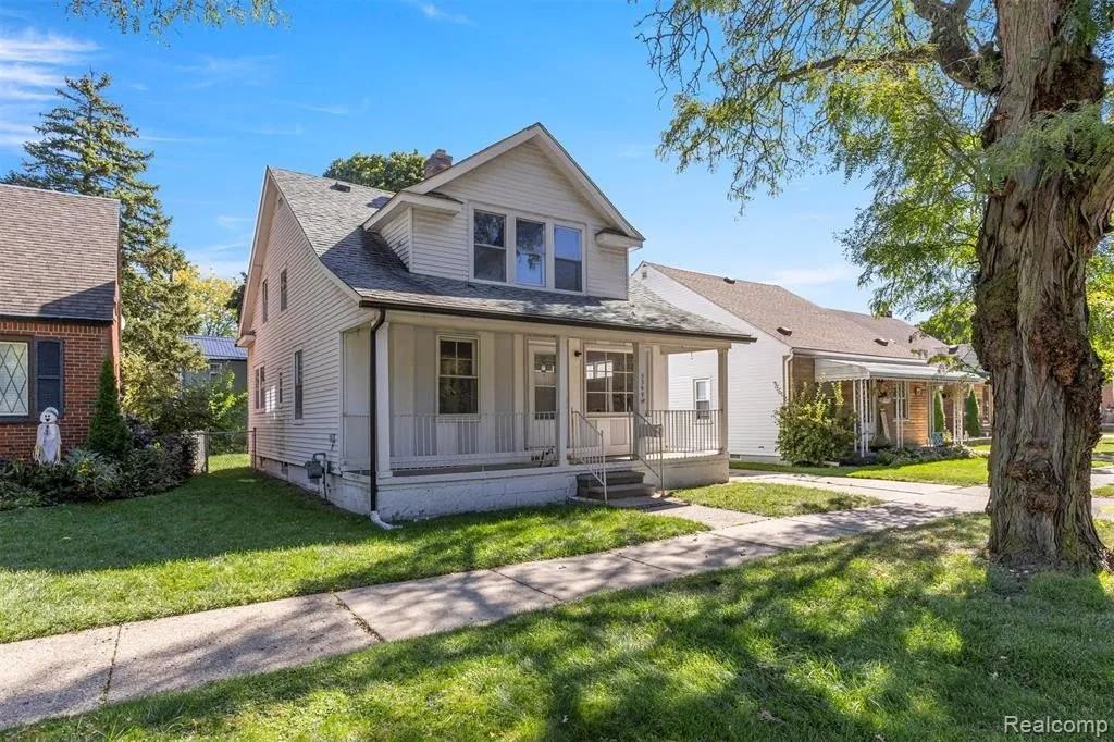 3369 Pelham Street - Photo 2 of 36