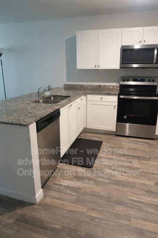 18118 Sullivan Ave - Photo 2 of 11