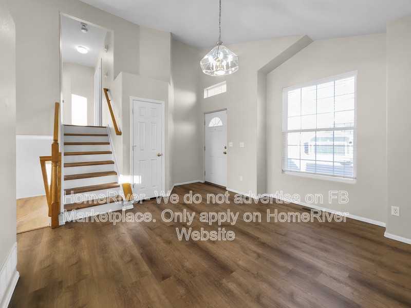 8378 Dassel Dr - Photo 4 of 20