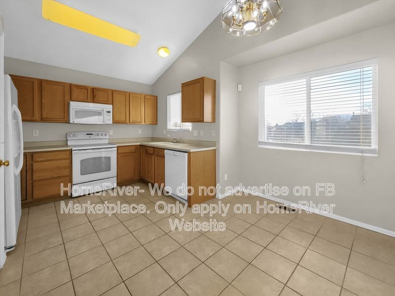 8378 Dassel Dr - Photo 5 of 20