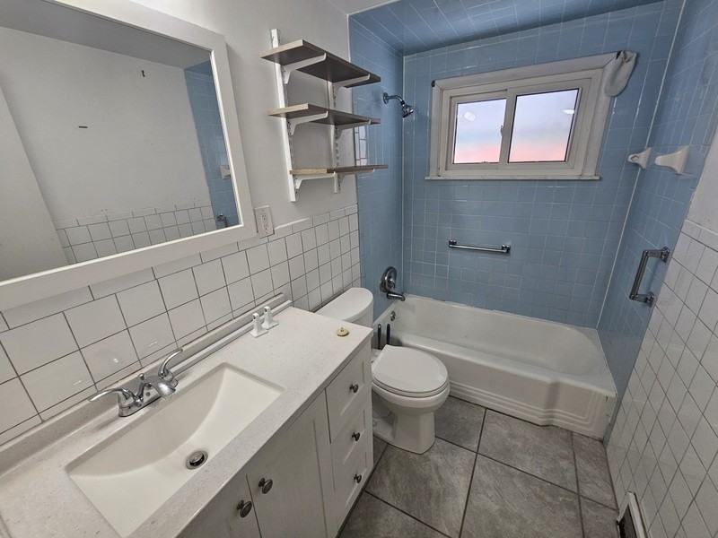 11431 Hempstead Rd - Photo 7 of 14