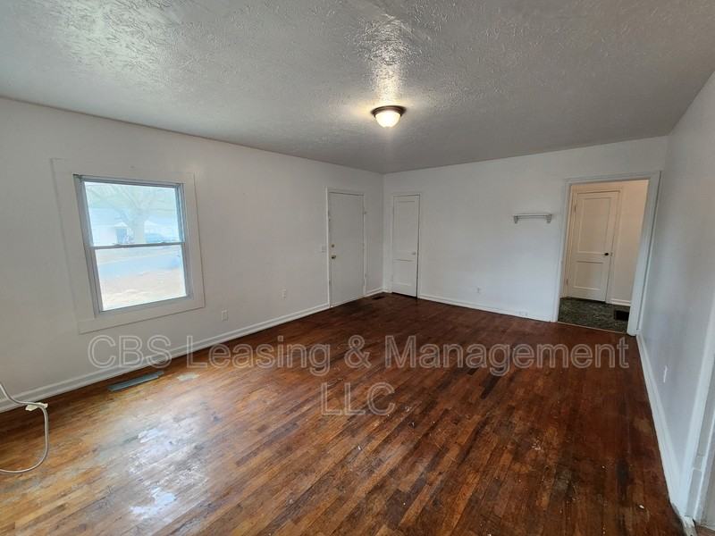 23 Mason Dr - Photo 7 of 11