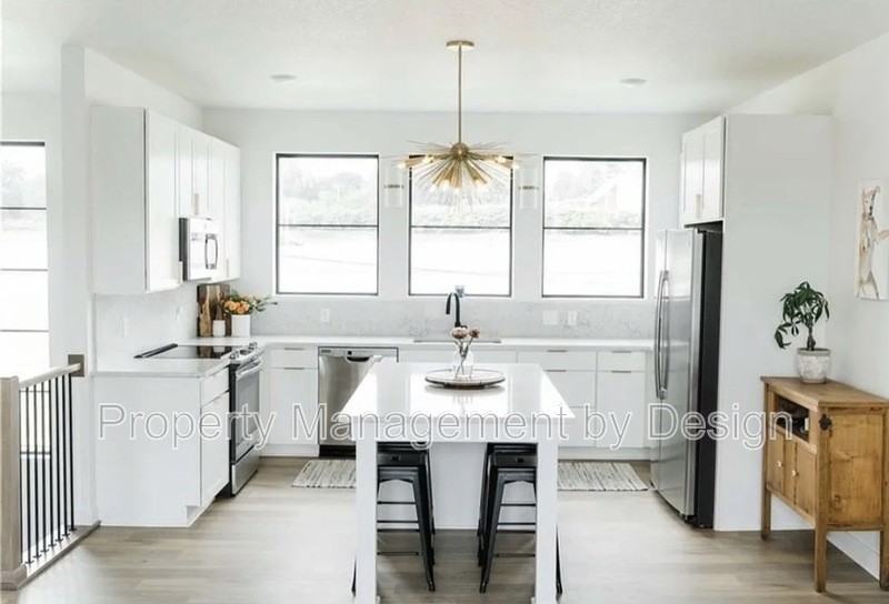 1367 Keosauqua Way - Photo 5 of 8