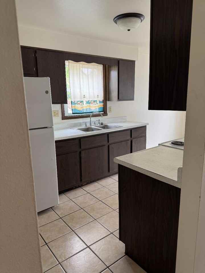 2914 Garfield St - Photo 4 of 7