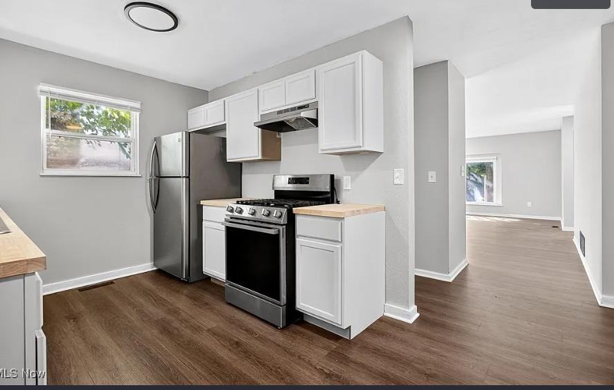 9509 Pratt Ave - Photo 4 of 20