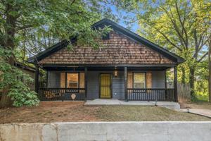 featured image of 904 Smith St Sw