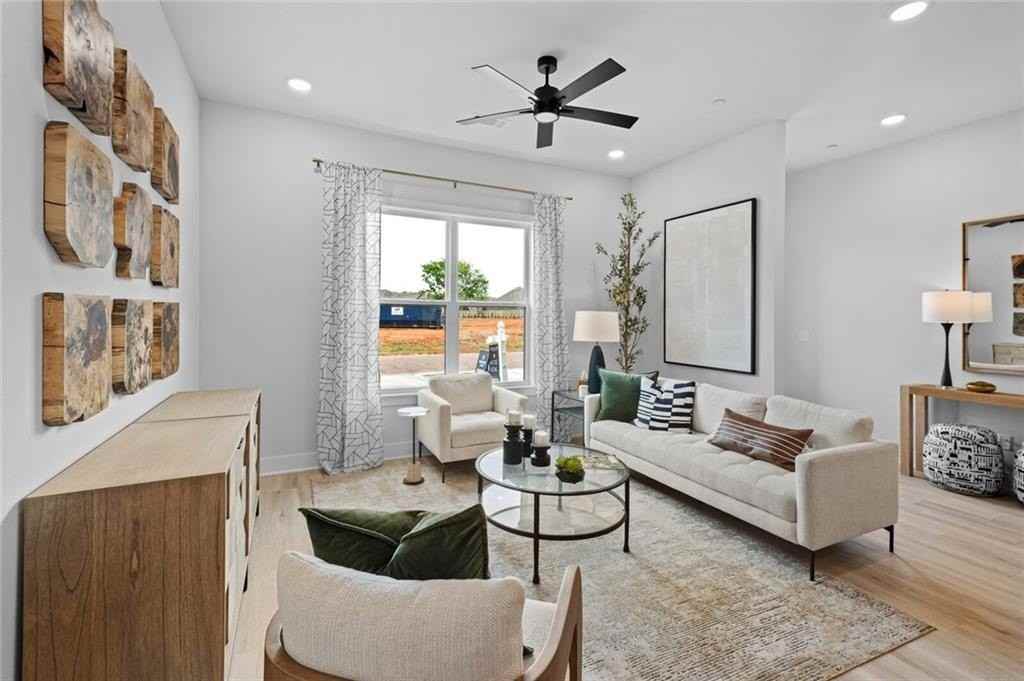 3058 W Berkeley Ave - Photo 4 of 25