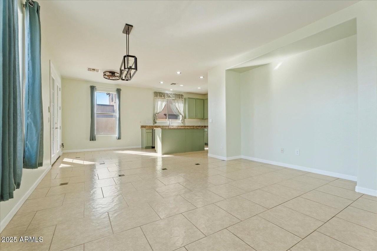 26051 N 163rd Dr - Photo 7 of 25