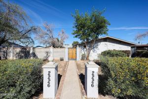 featured image of 2226 W Heatherbrae Dr Apt 1 #1