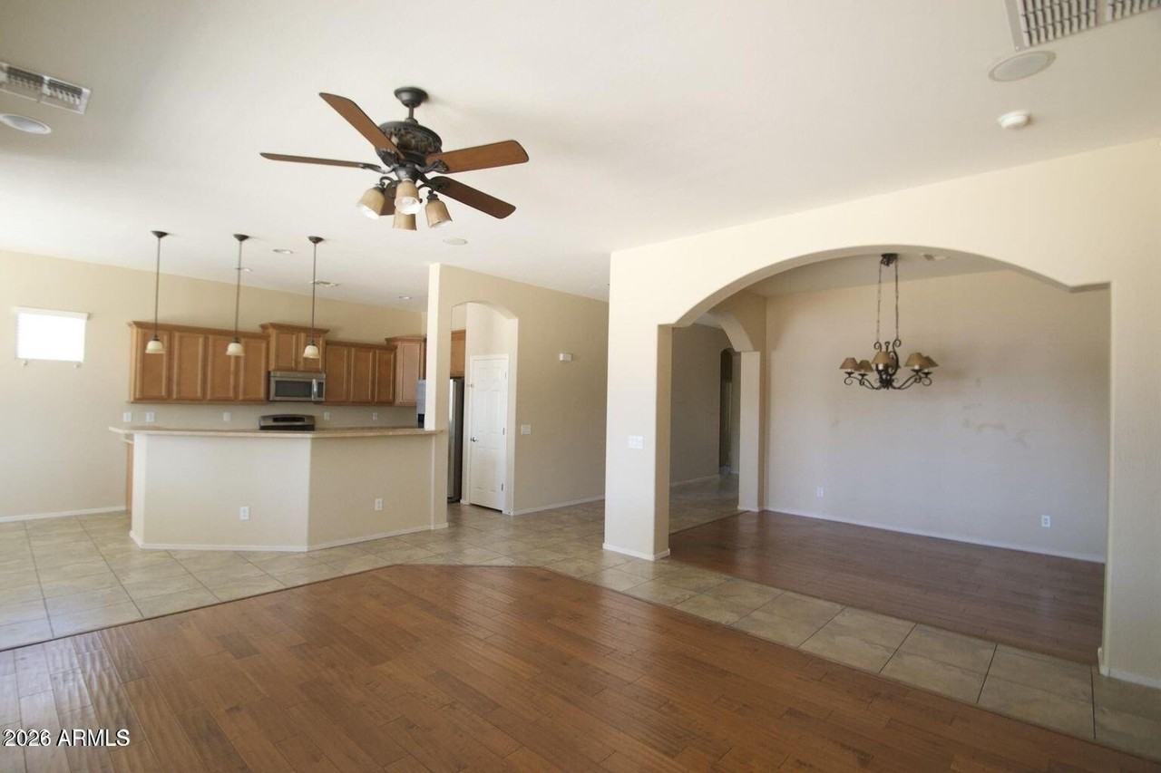 22074 N 104th Ln - Photo 7 of 18