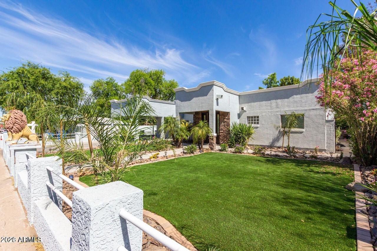 1212 E Mclellan Blvd - Photo 5 of 30