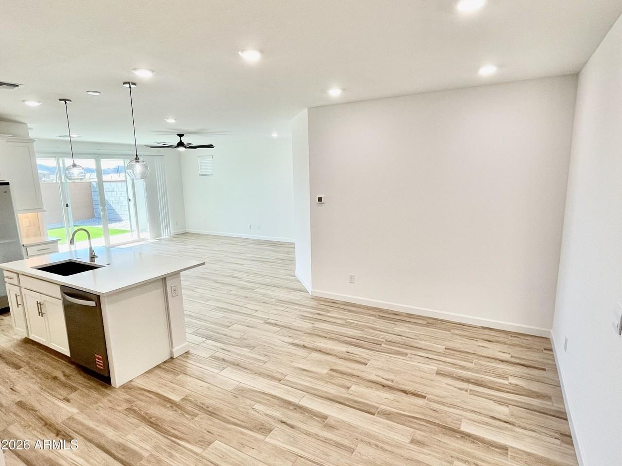 6949 W Buckhorn Trl - Photo 4 of 20