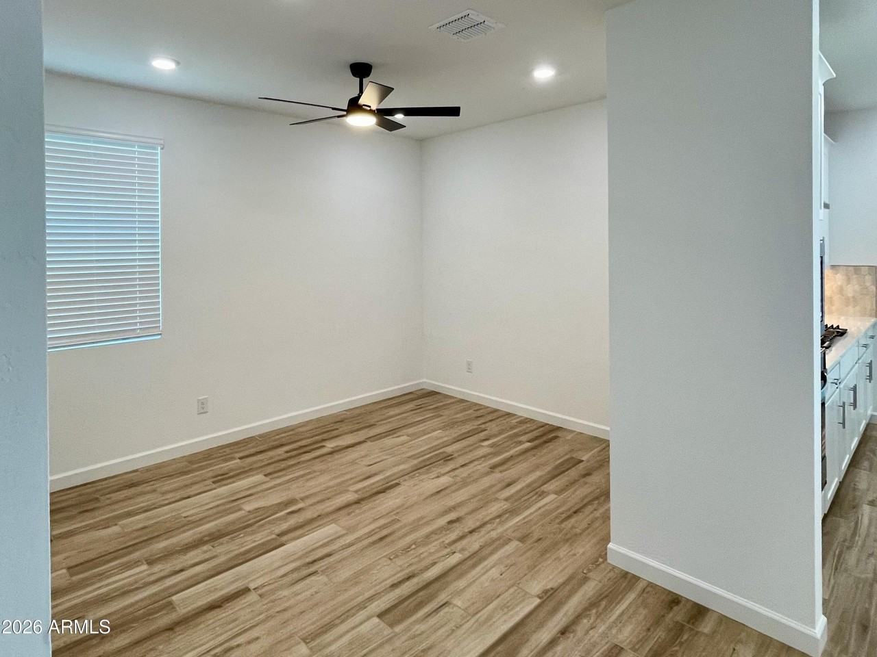 6949 W Buckhorn Trl - Photo 6 of 20