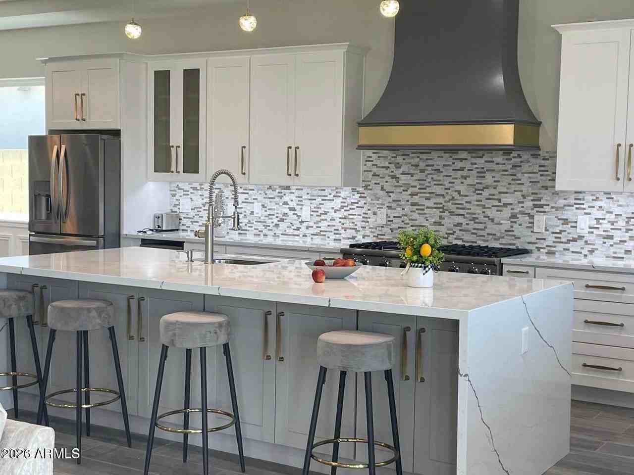 6824 N 14th St - Photo 2 of 30