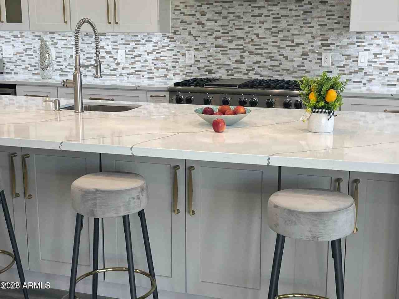 6824 N 14th St - Photo 7 of 30