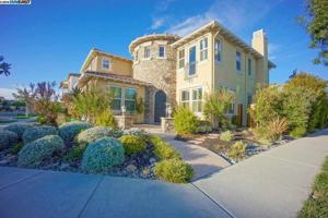 featured image of 3200 Spicewood Ln