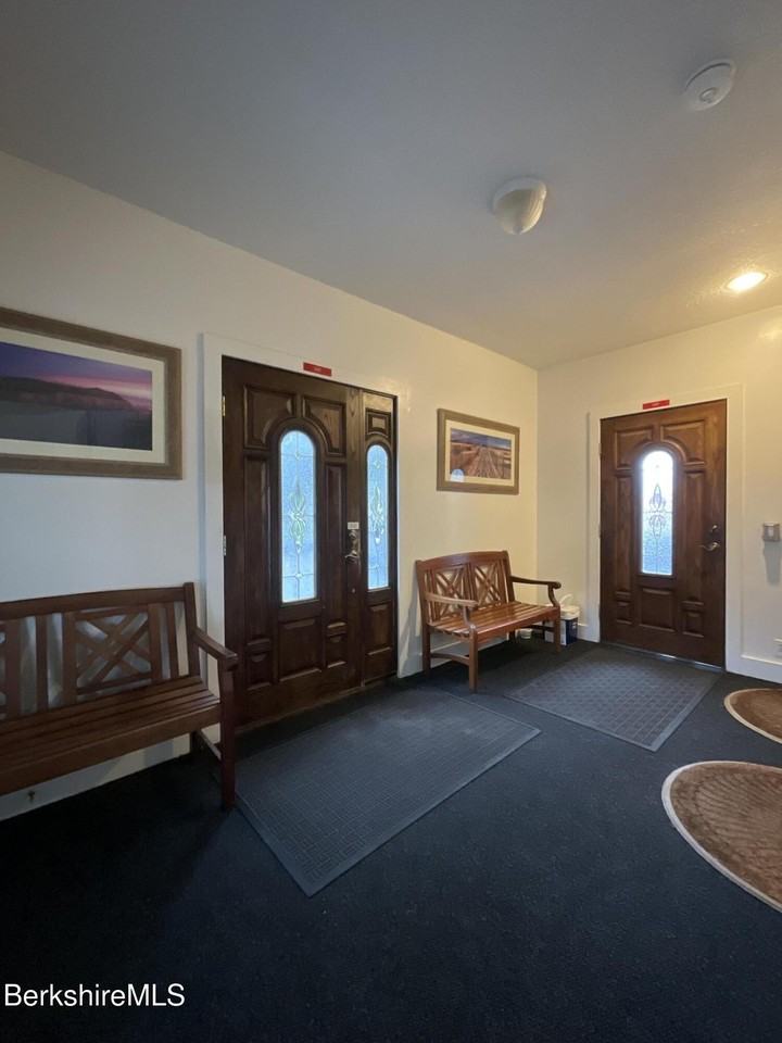 212 South St - Photo 6 of 18