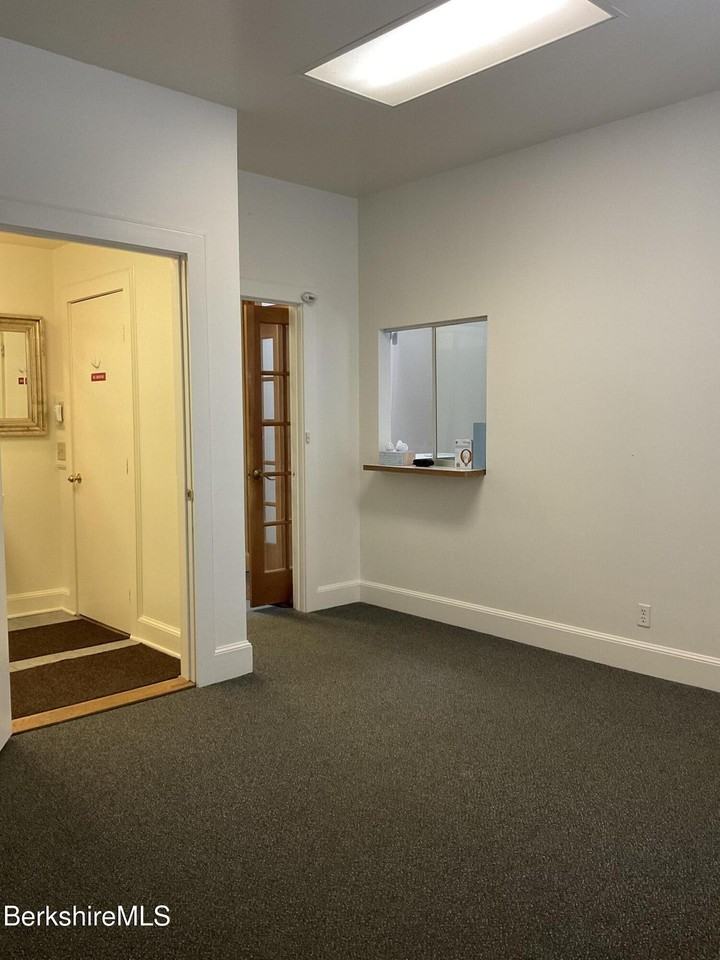 212 South St - Photo 7 of 18